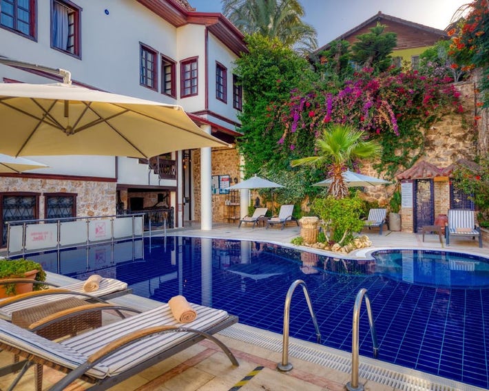 Dogan Hotel