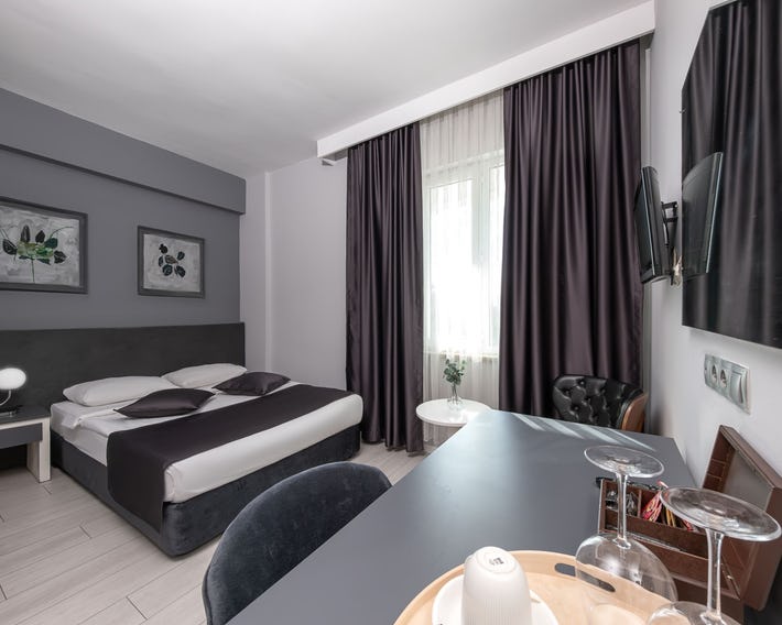 Expo Park Hotel