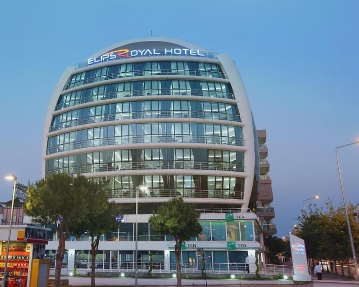 Elips Royal Hotel & SPA