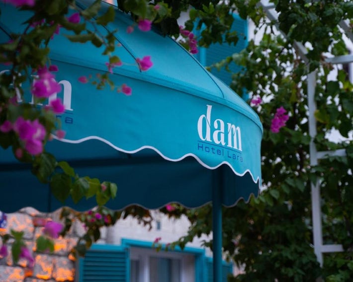 DAM HOTEL LARA