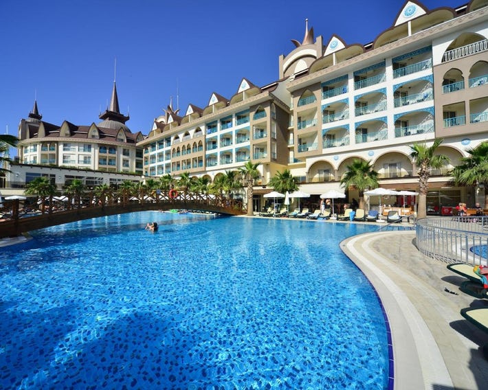 Side Crown Palace Ultra All Inclusive