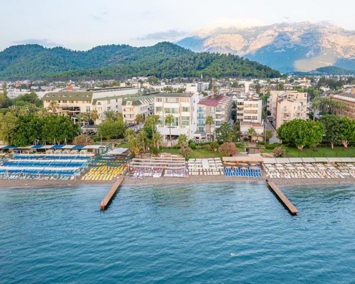 Viking Beach Hotel & Spa