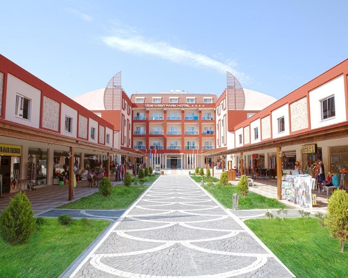 Side West Park Hotel