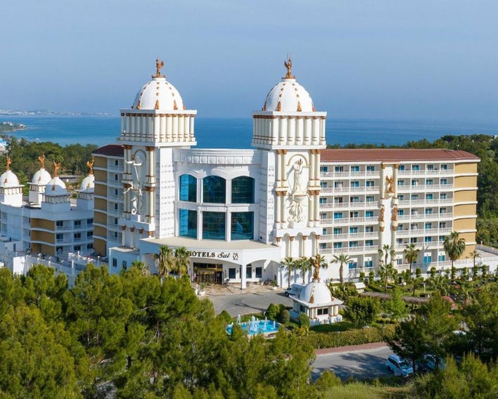 Oz Hotels Sui