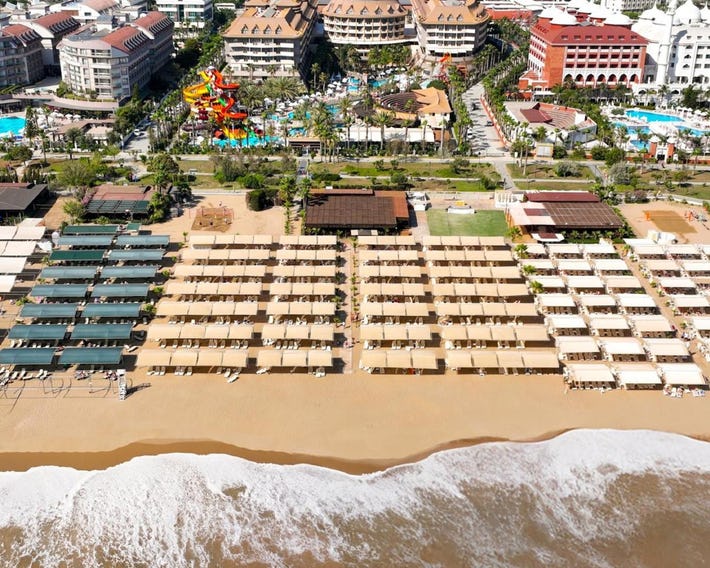 Royal Dragon Hotel