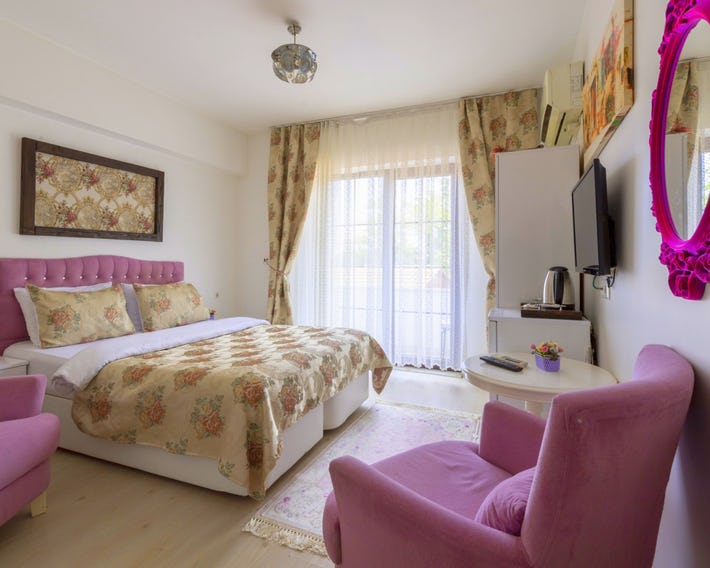 Sahra Motel