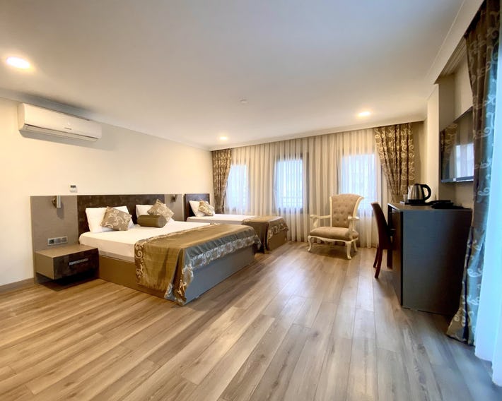 Caykent Hotel & Suites
