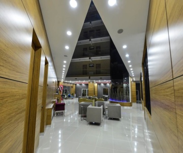 Grand Surmely Business Hotel