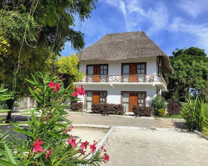 Shamba Lodge