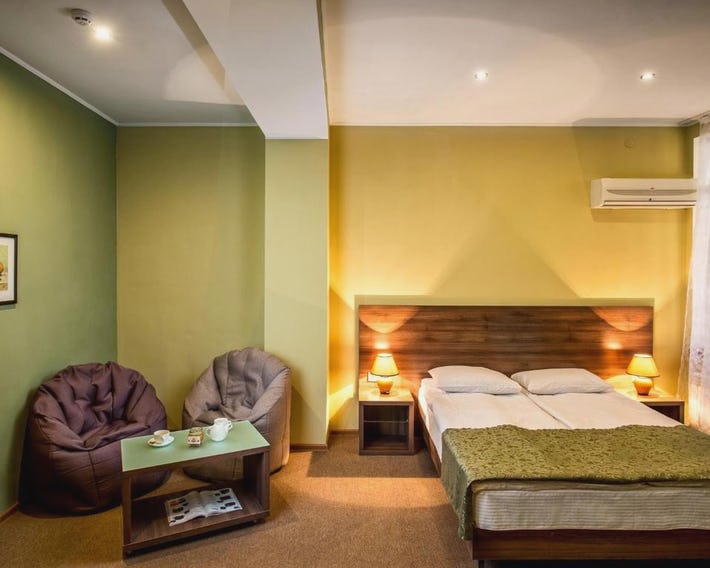 Lviv Central Jam Hotel