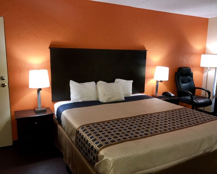 American Inn Anniston