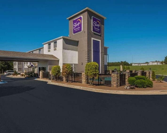 Sleep Inn & Suites Cullman I-65 exit 310