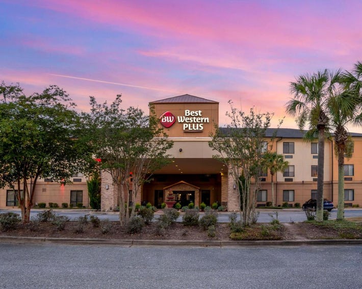 Best Western Plus Daphne Inn & Suites