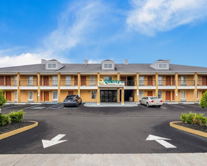 Quality Inn Decatur River City