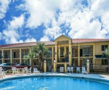 Red Roof Inn Evergreen