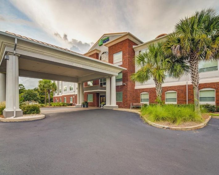 Holiday Inn Express Hotel & Suites Foley by IHG