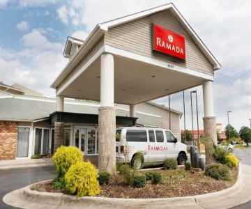 Ramada Huntsville 