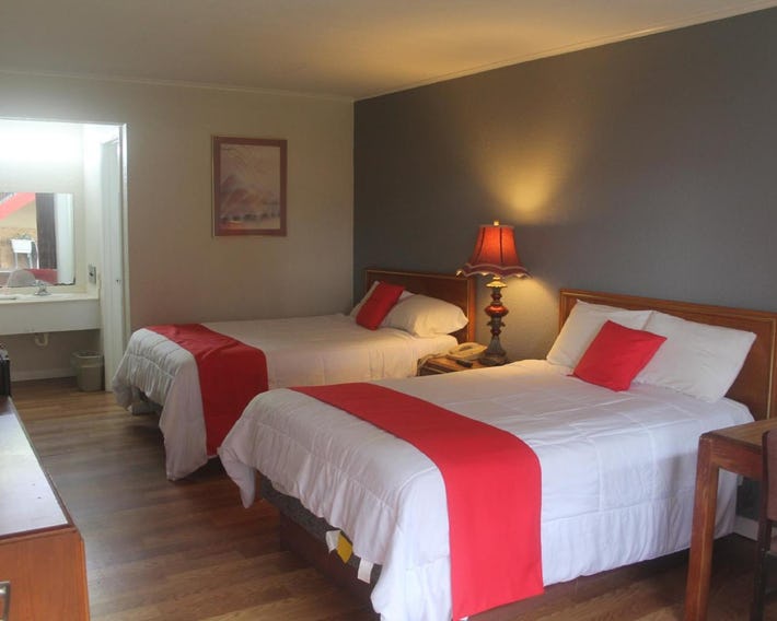 SPRINGWOOD HOTEL, Opelika I-85 Columbus Pkwy