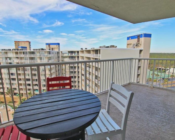 Tradewinds 807 by Youngs Suncoast