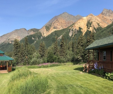 Sheep Mountain Lodge
