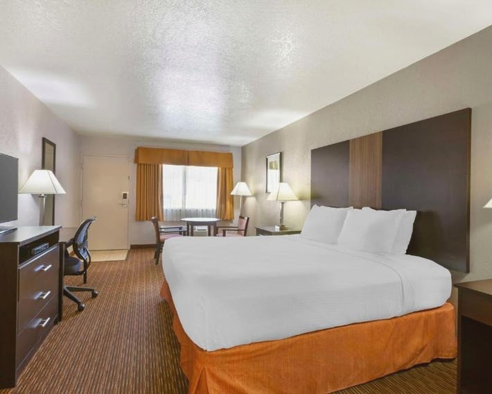 Best Western Sawmill Inn
