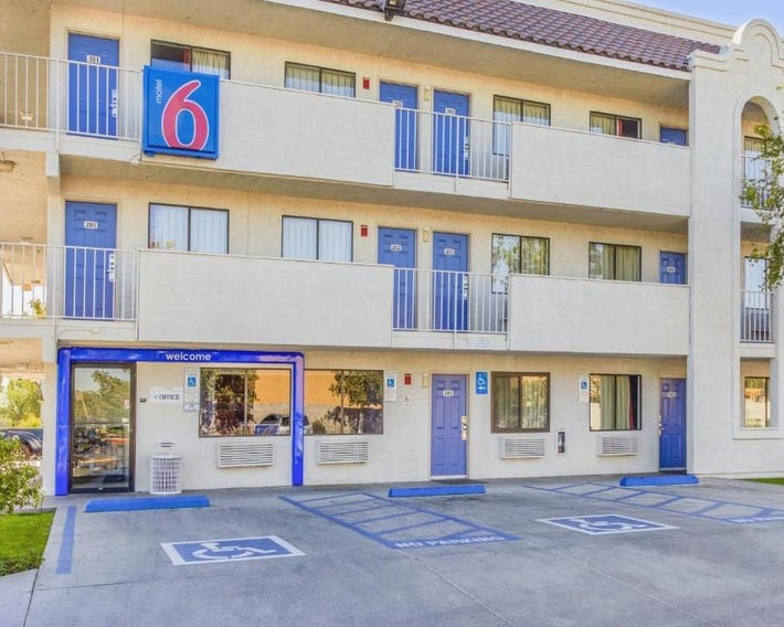 Motel 6-Phoenix, AZ - West