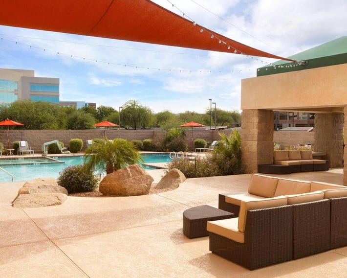 Radisson Hotel Phoenix Airport