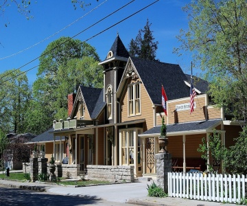 Tower House Inn