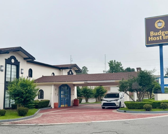 Budget Host Inn- Medical Center