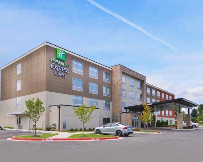 Holiday Inn Express & Suites - Siloam Springs by IHG