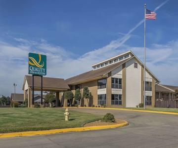 Quality Inn & Suites