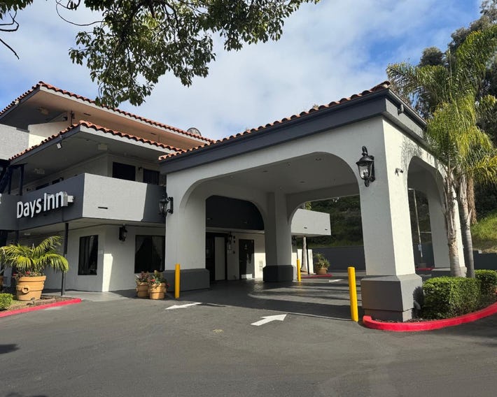 Days Inn by Wyndham Encinitas Moonlight Beach