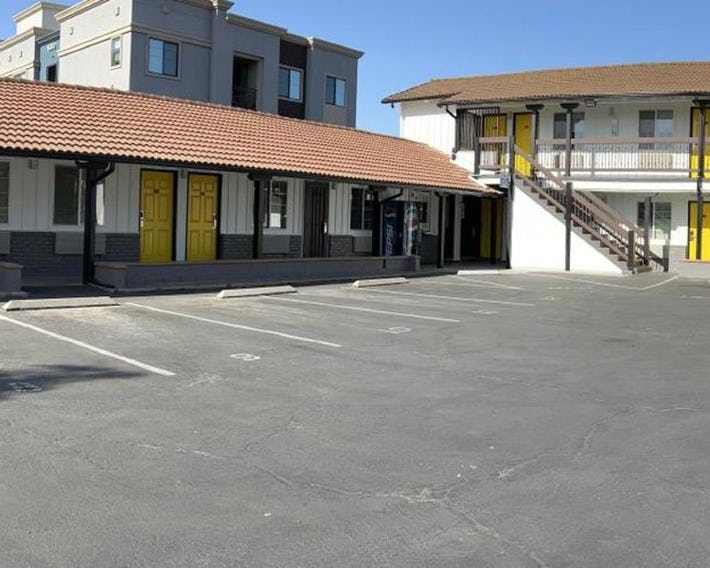 Escondido Inn