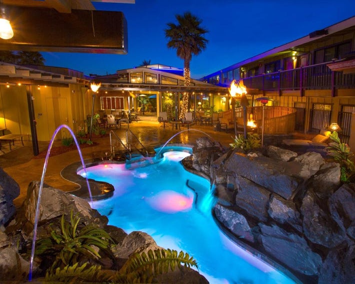 Best Western Plus Humboldt Bay Inn