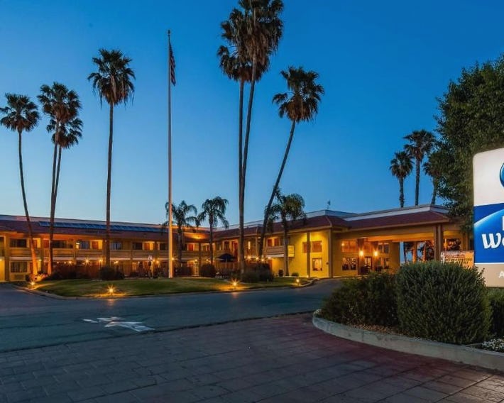 Best Western Apricot Inn