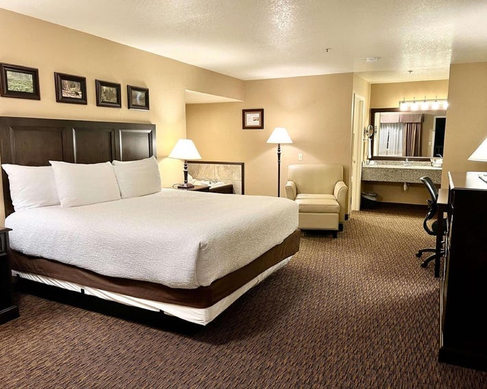 Best Western Country Inn