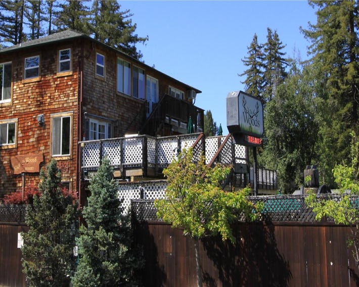 The Woods Hotel - Gay LGBTQ Cabins