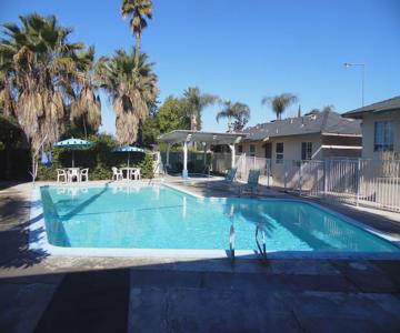 Elsinore Hot Springs Inn
