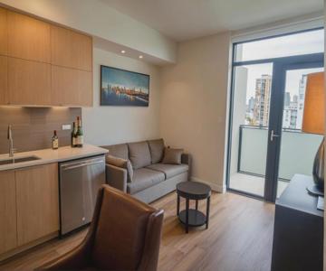 Premier Downtown Koreatown Apartment