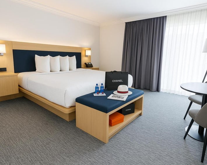 The Live Hotel