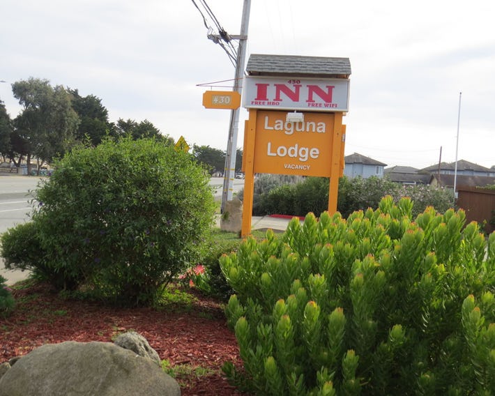 Laguna Lodge