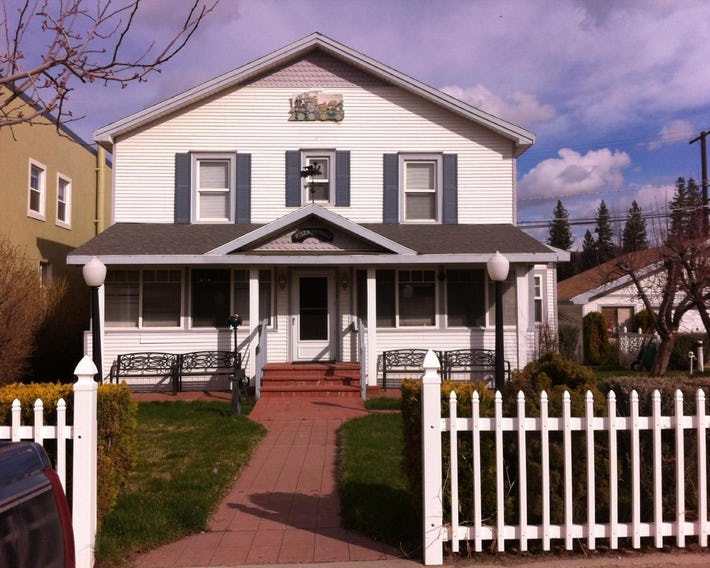 Pullman House Inn