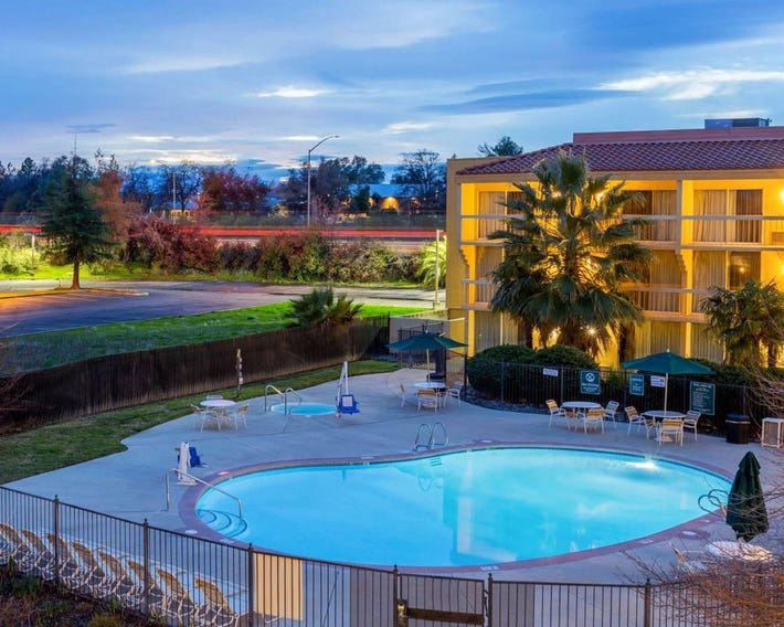 La Quinta by Wyndham Redding