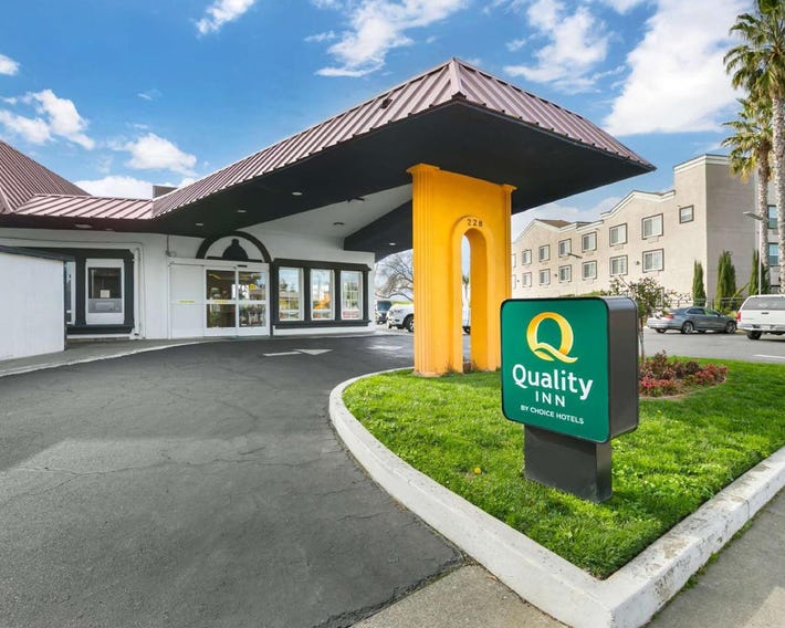 Quality Inn & Suites Sacramento Downtown Area