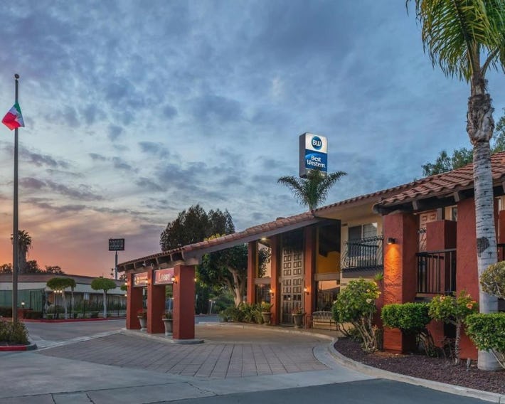 Best Western Americana Inn