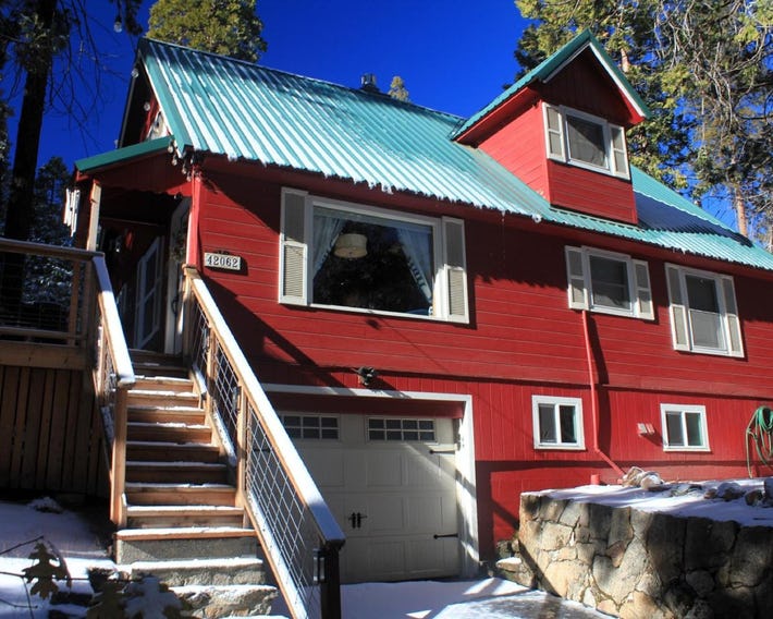 Elliott House Bed & Breakfast