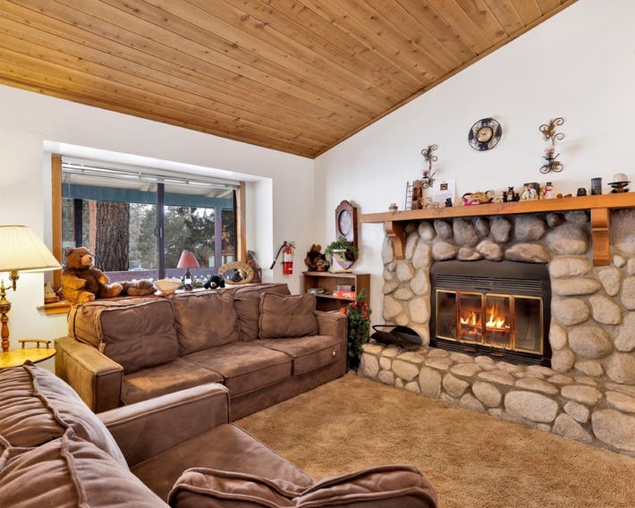 R & R Retreat by Big Bear Vacations