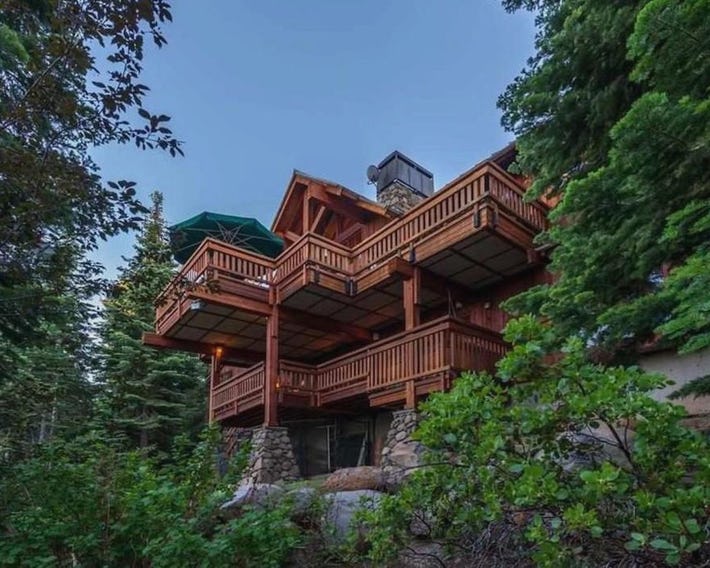 Luxury Northstar Palace with Hot Tub & Games