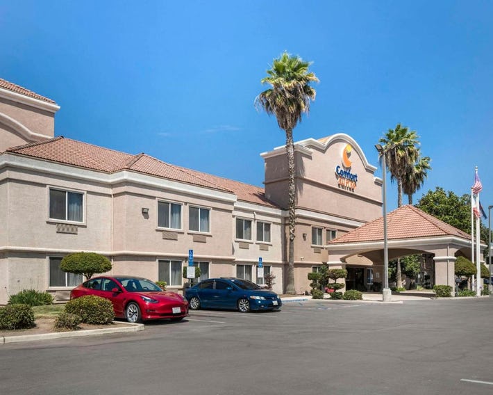Comfort Suites Tulare Sequoia Gateway