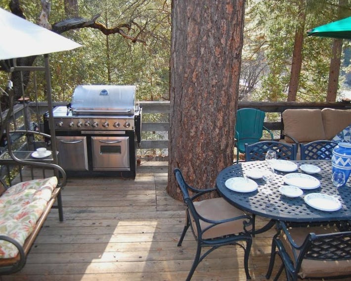 10N Black Oak Lodge
